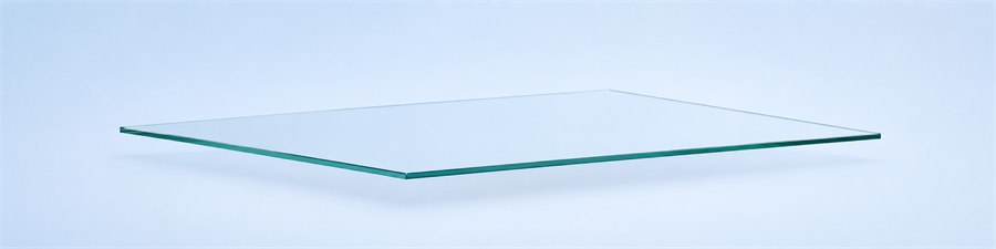 Vidrio monolítico transparente formado por una sola lámina delgada.