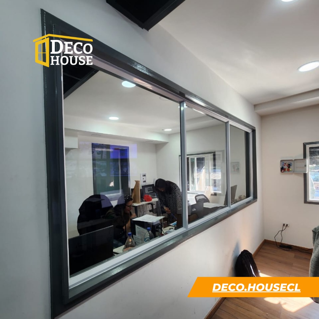 Divisiones de Oficina — proyecto instalado por DecoHouse en Santiago